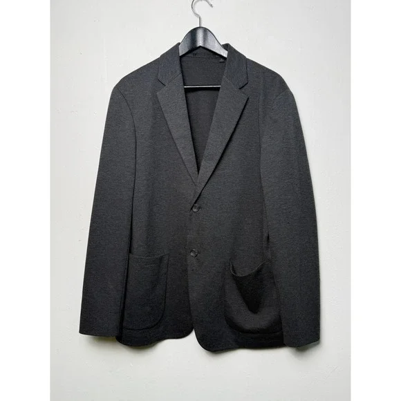Uniqlo Mens Comfort Jacket Blazer Charcoal Gray Knit Jersey Size M 2-Button
