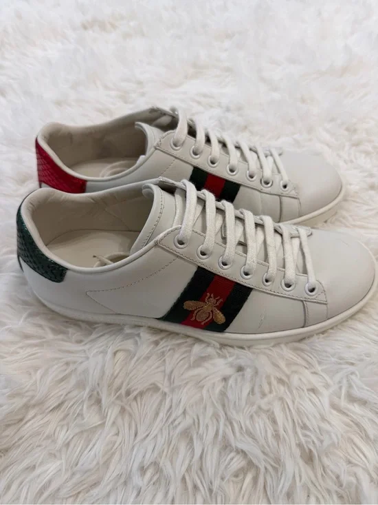 Gucci Ace Women's Sneakers White Leather Web Bee Size 35.5 US 5.5