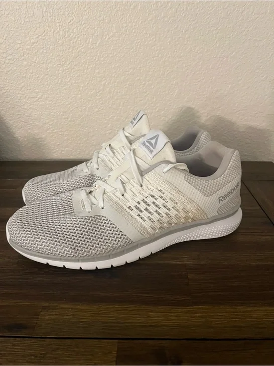 Reebok Women’s Pt Prime Runner Sneakers Tennis Shoes size 10