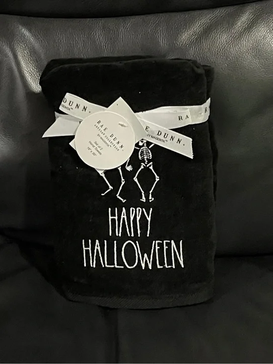 Halloween Rae Dunn Hands Towel HAPPY HALLOWEEN, Set of 2