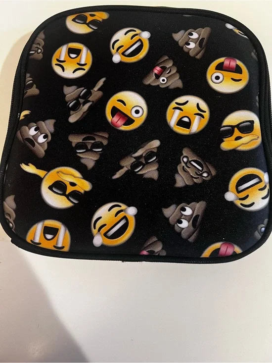 EMOJI PATTERN BLACK LUNCH BOX BY CHILDREN’S PLACE. NWOT
