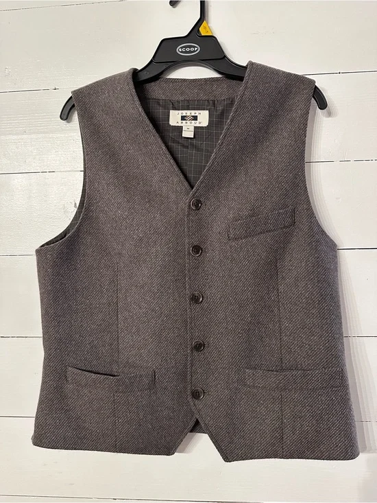 Joseph Abboud Charcoal Herringbone Wool-Blend Vest