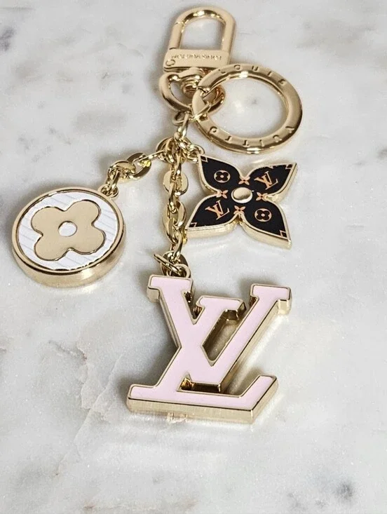 Fashion Charm and Key Card Holder ✨️