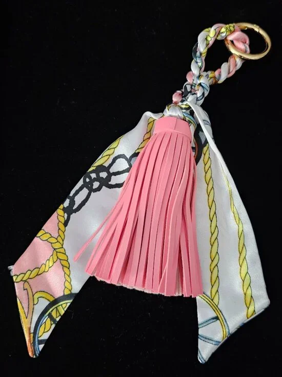 MacRae & Co Scarf Vegan Tassel Fringe Braided Keychain Bag Charm New Pink White