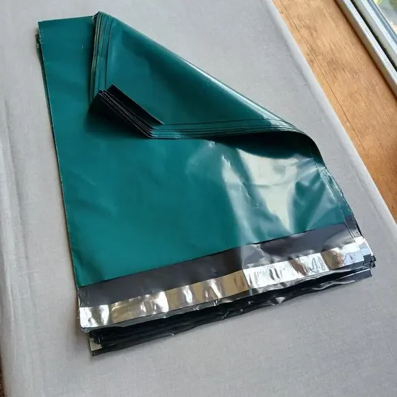 10ct Ultramarine Green Poly Mailers 10