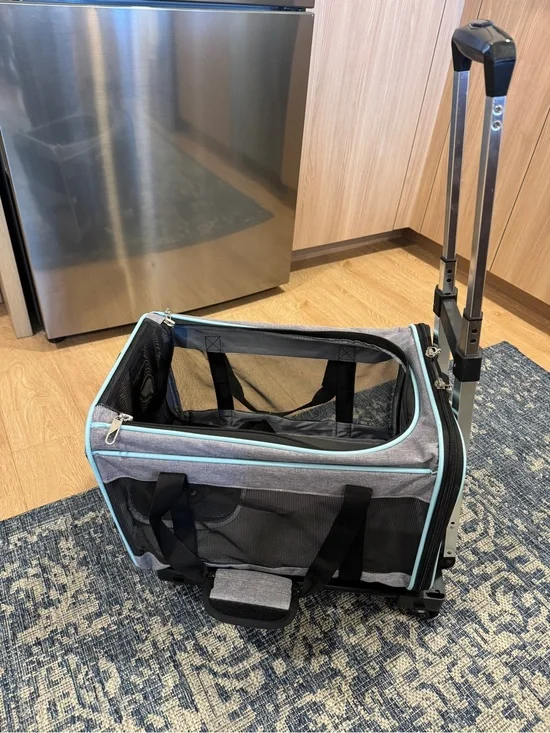 Small Pet Dog/ Cat Rolling Carrier -Airline Approved Pet Carrier- Brand New