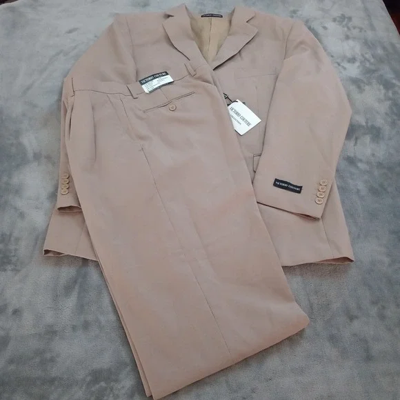 Victorio Couture 2pc Suit Mens 42R 36W Poplin Polyester Suit Paris SBX3‎