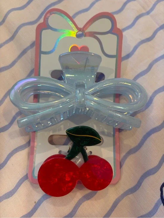 The Children’s Place Set of Girls Blue Bow Hair Clip and Red Cherry Hairclip 🎀🩵🍒