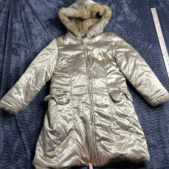 The Childrens Place Girls Gold satin tan Faux Fur reversible Jacket Size 7/8