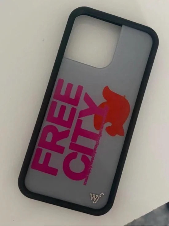 Wildflower Freecity Madhappy 16 pro max case