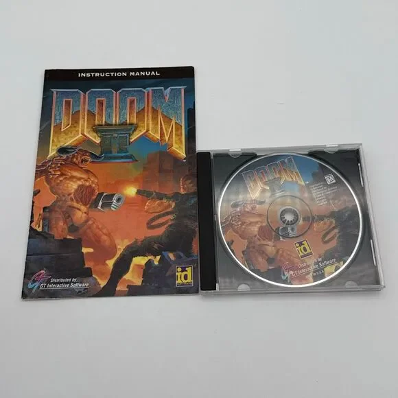 DOOM II PC CD-ROM with Manual 1994 id‎ Software GT Interactive Vintage FPS Game