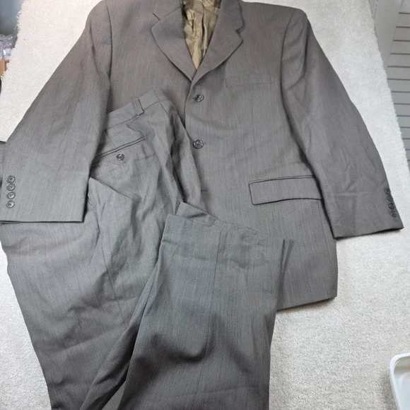 Calvin Klein Mens 44L‎ Gray Wool Suit 2 Piece Single Breasted Made In Canada
