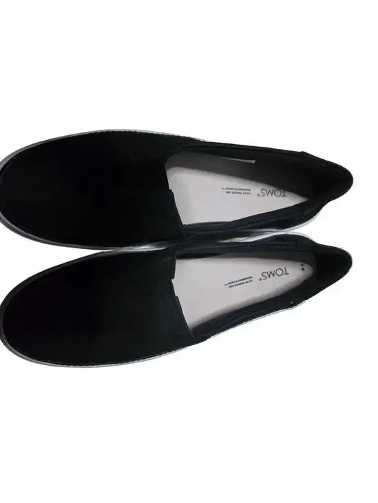 TOMS Black Canvas Slip-On Shoes Women’s Size 9 M White Rubber Sole