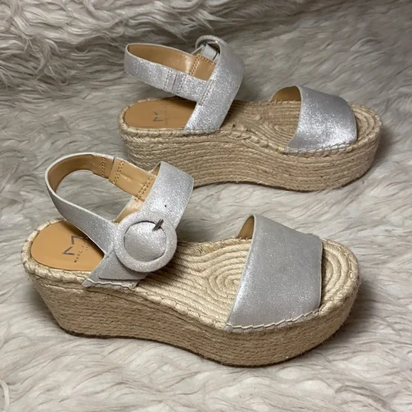 Like new Marc Fisher Rex Metallic Wedge Platform Espadrille