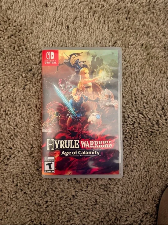 Nintendo Hyrule Warriors: Age of Calamity – Red and Gold Cover