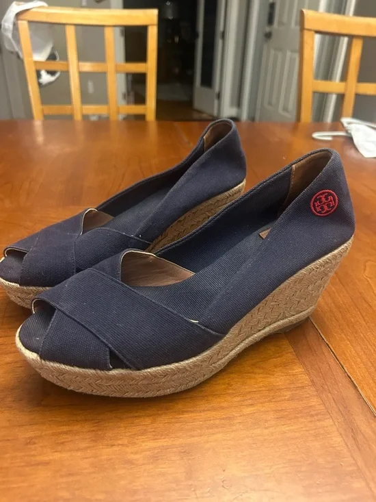 TORY BURCH Filipia Espadrille Wedges size 9