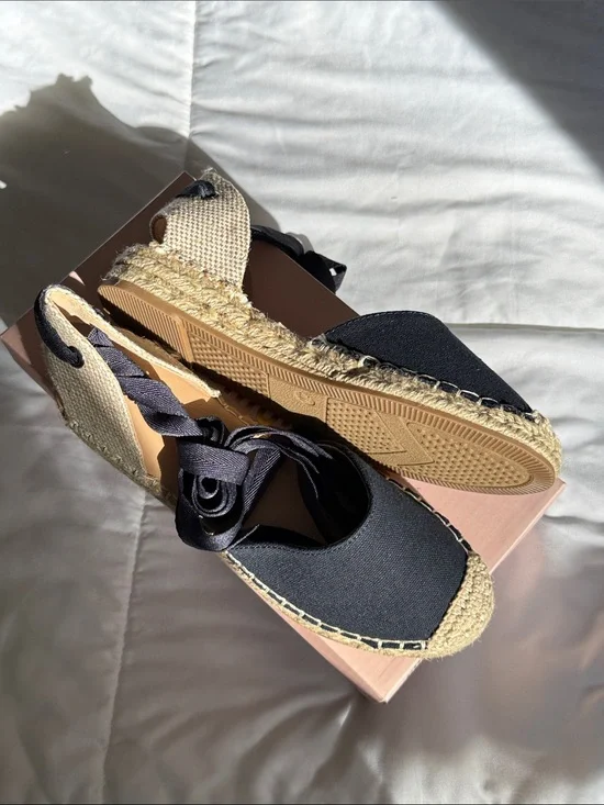 BRAND NEW CUSHIONAIRE Talisa Navy Espadrille Wedge Sandals