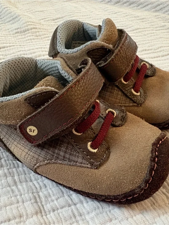 Kids Brown Suede Casual Shoes with Burgundy Accents