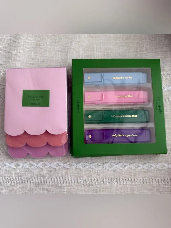 kate spade Pink Scallop Notepad & Pastel Highlighter Set