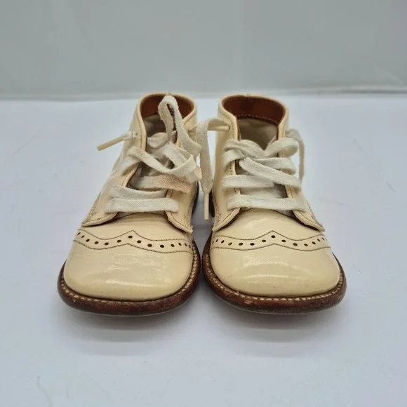 Vintage Buster Brown Baby Infant Shoes Lace Up Antiqued Cream Unisex SIZE 4 1/2