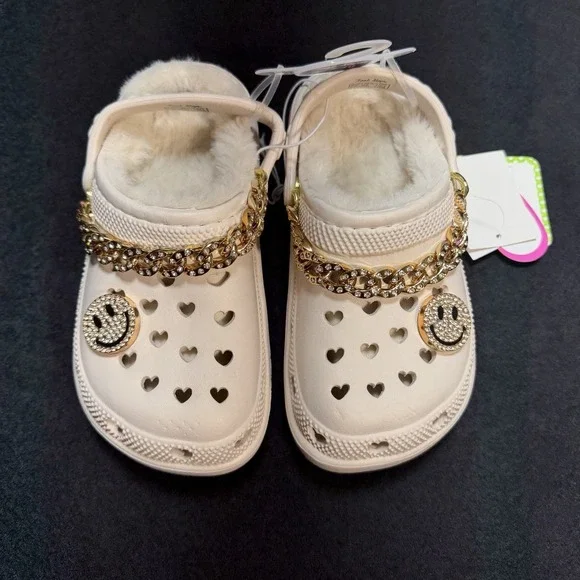 First Steps by Stepping Stones Girls Beige Heart Rhinestone shoes ‎ Size 10