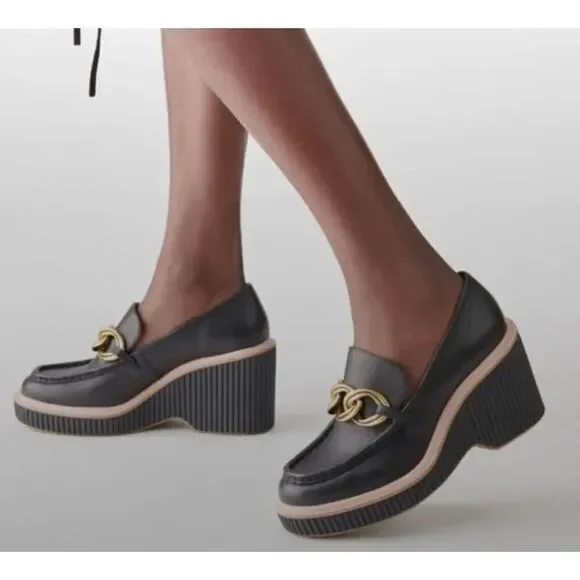 DOLCE VITA Leather Brenan Wedges in Black Size 9.5