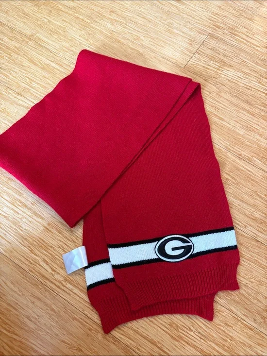 NCAA Georgia Bulldogs Red Knit G Logo Winter Fan Scarf football college cozy