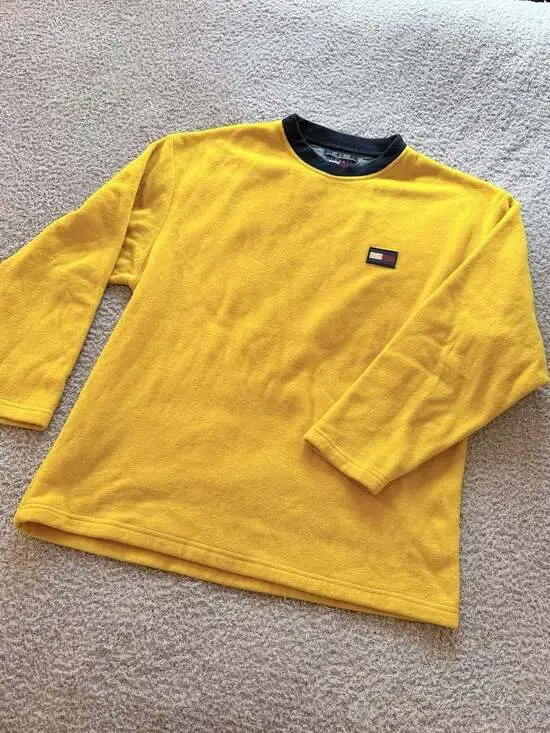 Vintage Yellow Tommy Hilfiger Tommy Jeans Sweater Men's Size Large