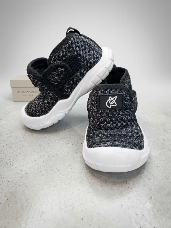 QFH Toddler Sneakers Size 5