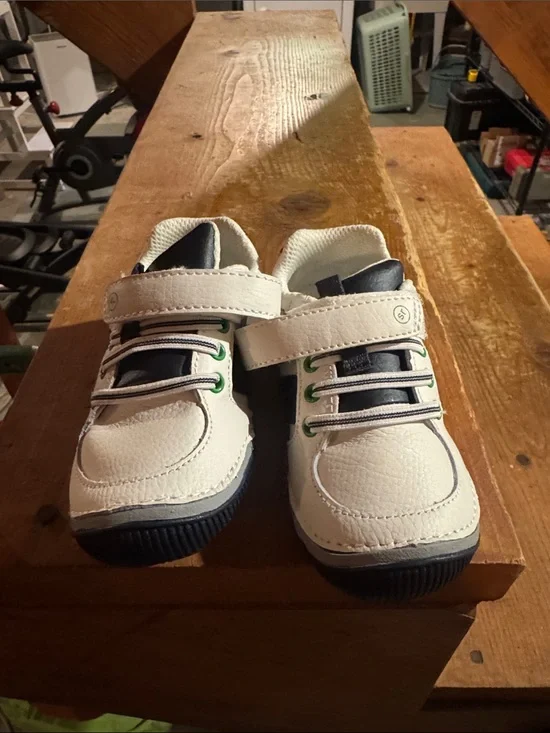 Stride Rite White, Navy & Green Toddler Hook-and-Loop Sneakers