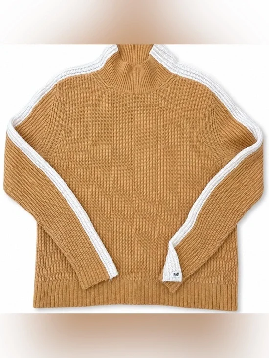 Abercrombie & Fitch mustard yellow and cream striped sweater