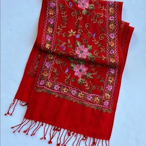 Embroidered Floral Wool Scarf