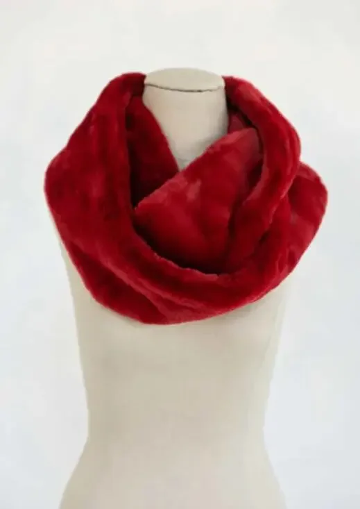 Minky Couture Burgundy Faux‎ Fur Infinity Scarf $79 Original MSRP