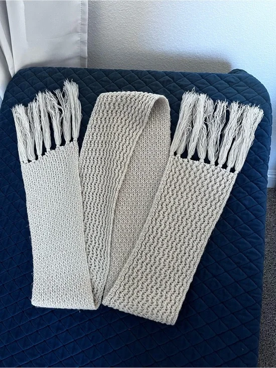 Neutral Cream Knit Fringe Women’s Long Scarf Fall Granola Casual Wear w/Tassels