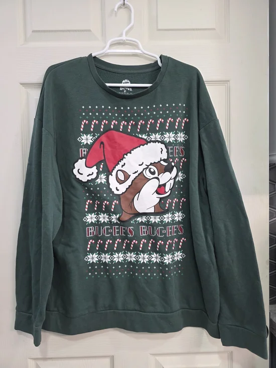 Buc-ee's Men's Dark Green Holiday Crewneck Sweatshirt Ugly Sweater