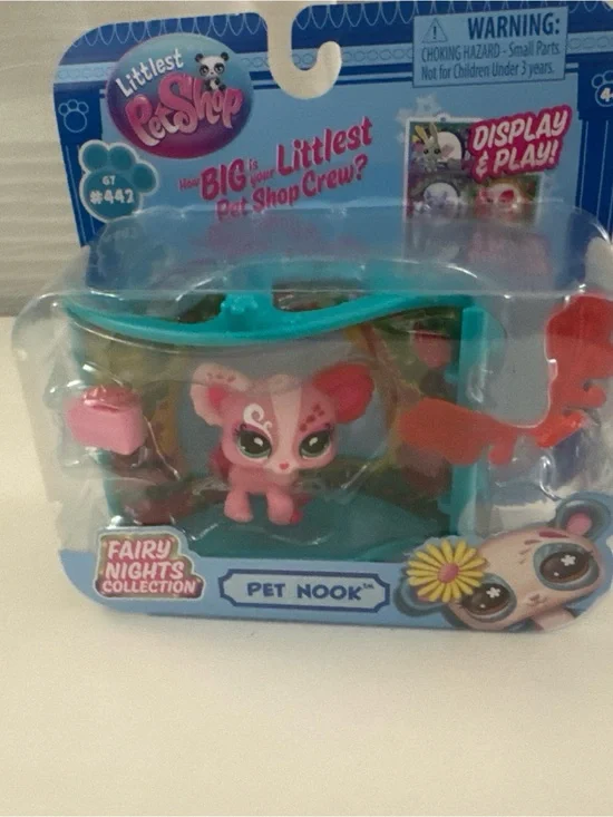 Littlest Pet Shop Pink & Teal Fairy Nights Pet Nook Playset