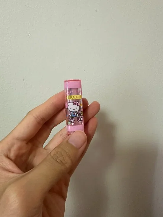 RARE VINTAGE HELLO KITTY ERASER