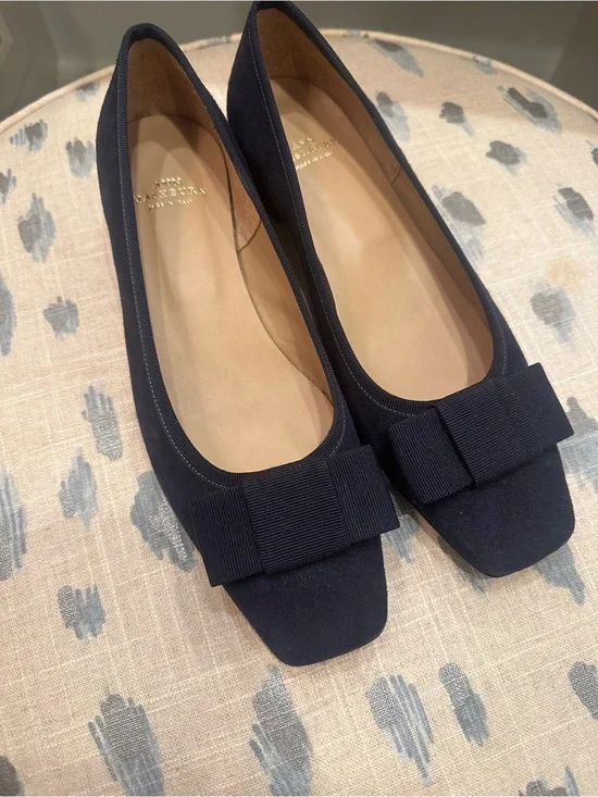 ANN MASHBURN Navy Suede Bow Square-Toe Flats