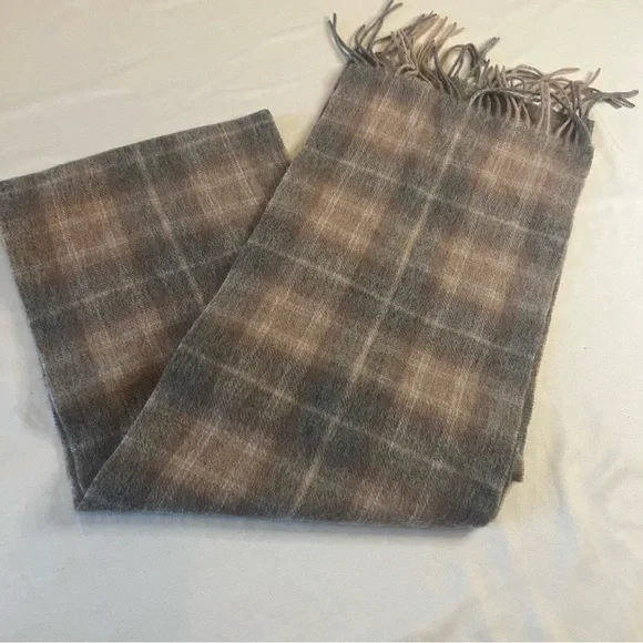 NWT James‎ Pringle Weavers Mackellar 100% Pure Wool Plaid Fringe Scarf Tartan
