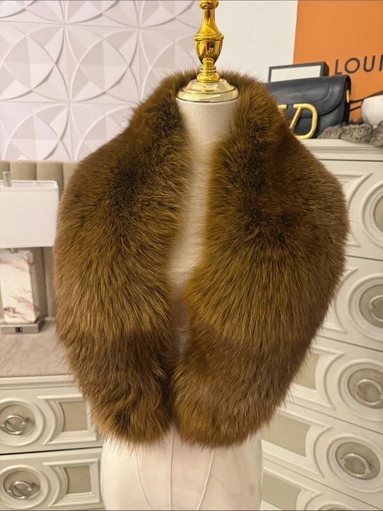 Real Fox fur collar