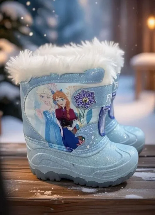 Frozen Toddler Girls Light Up Winter Boots Size 6 toddler size