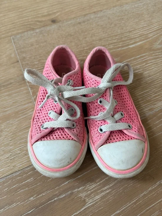 Converse Kids Pink Mesh Lace-Up Sneakers with White Soles