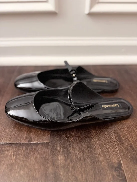 Larroude Blair Black Patent Leather Flat Mule 10