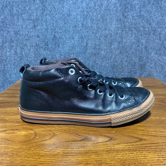 Converse Chuck Taylor All Star Street Mid Black Leather Gum Sole 645196C Size 6Y