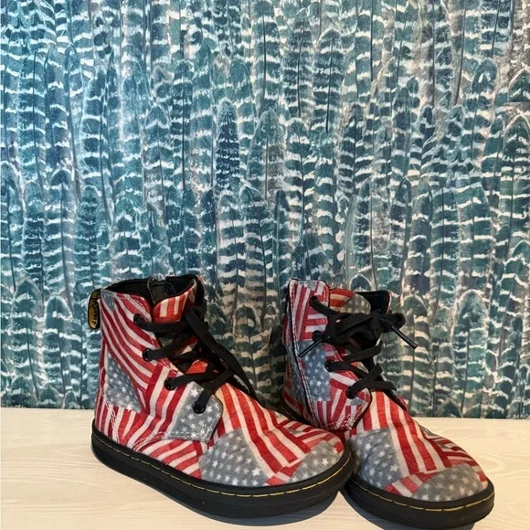 Doc‎ Marten American Flag Laney canvas converse boots