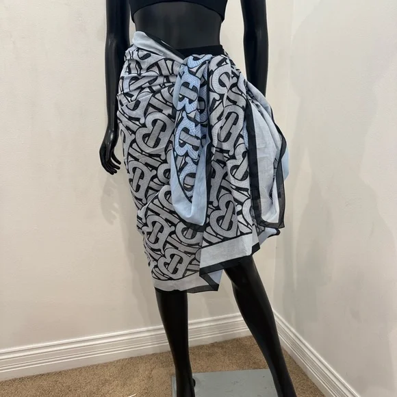 Burberry Monogram Pareo Scarf Wrap Dress Multiway New Luxury