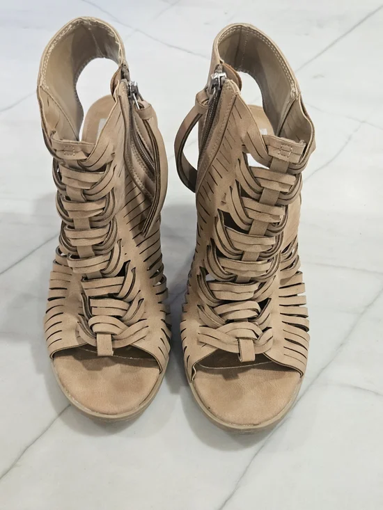 DV by Dolce Vita 