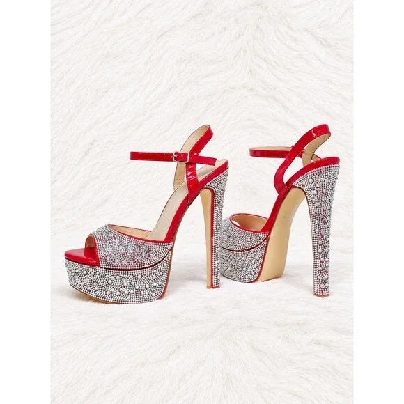 NIB Rihbah Rhinestone Platform 5