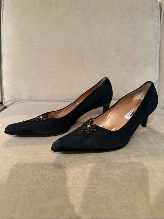 Valle Verde Italian Black Suede Embellished Kitten Heel Pumps - Women
