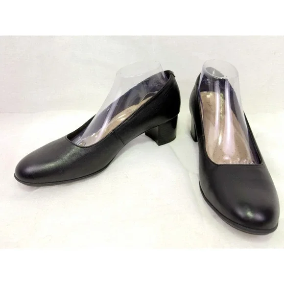 Clarks Womens 10 M Black Leather Pumps Comfort Cushion Block Heel Career Shoes
